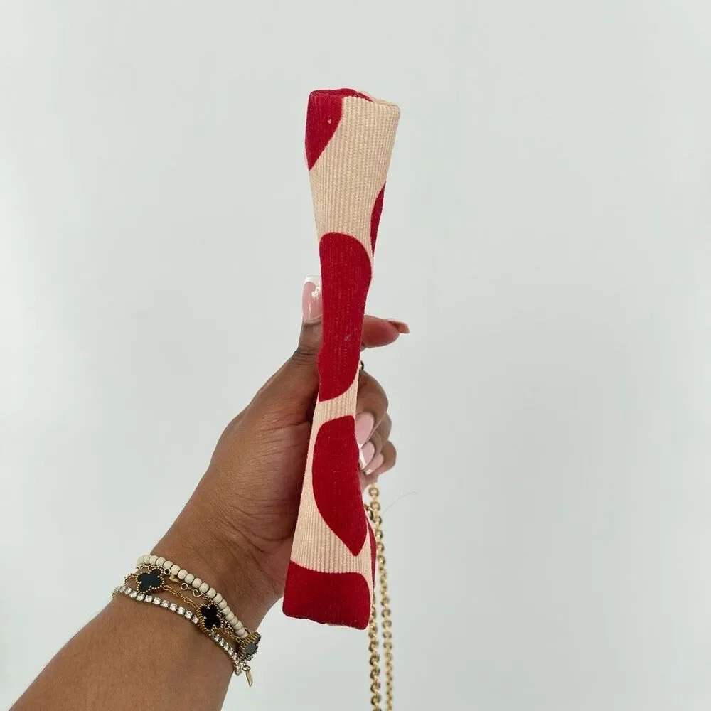 Heart Print Kiss Lock Clutch Crossbody Bag Red Cream Gold Chain Canvas Romantic